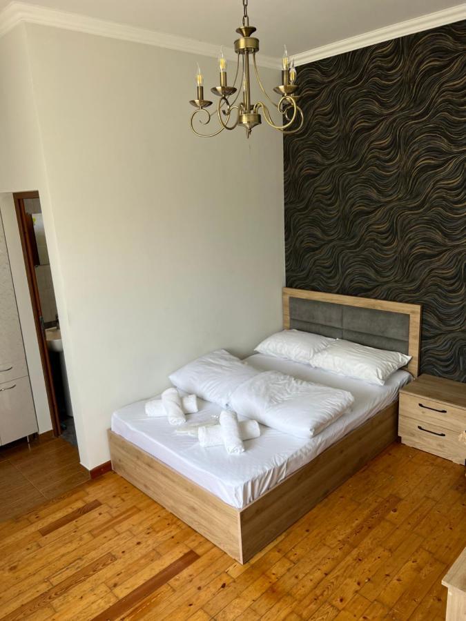 Ygg Erevan & Tours Buitenkant foto